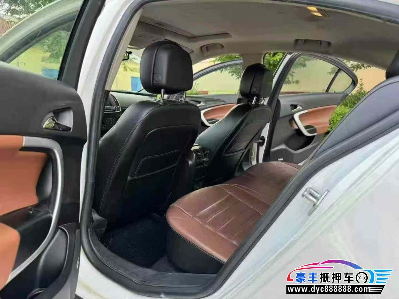 14年别克君威轿车抵押车出售