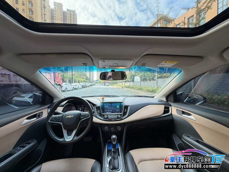 22年雪佛兰科鲁泽轿车抵押车出售