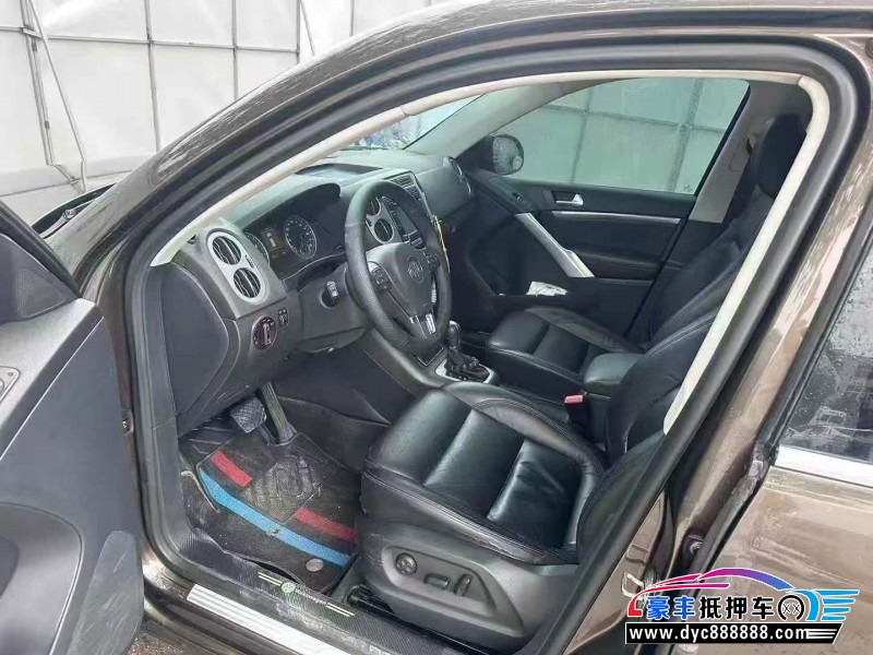 14年大众途观轿车抵押车出售