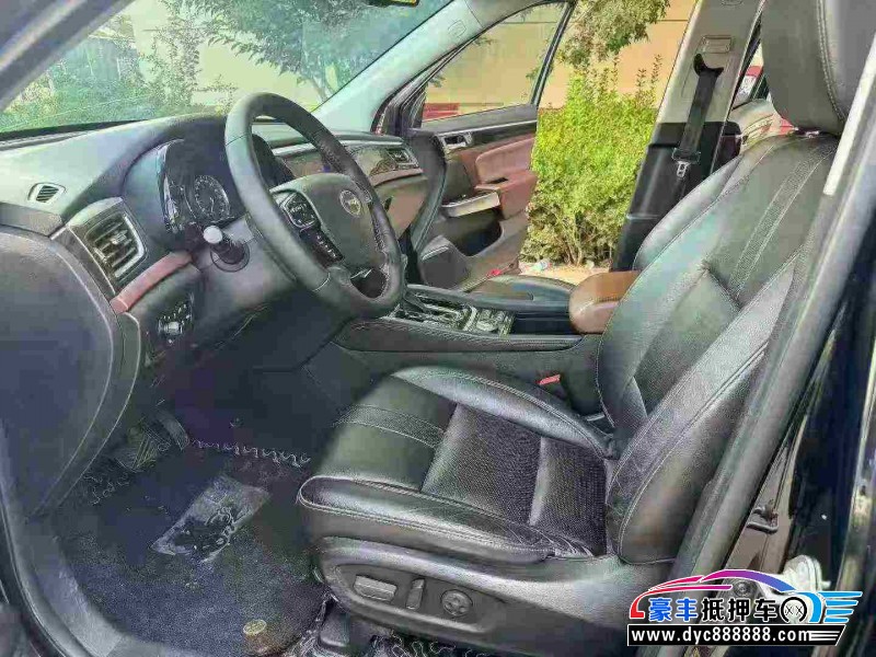 18年传祺GS8轿车抵押车出售