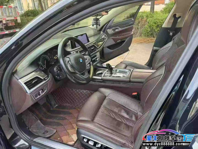 19年宝马7系轿车抵押车出售