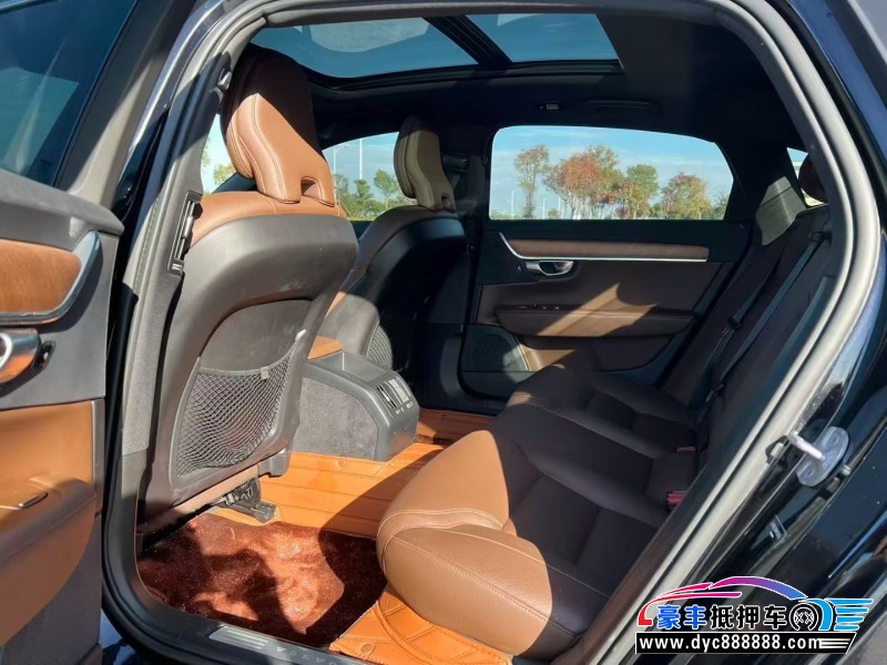 23年沃尔沃S90轿车抵押车出售