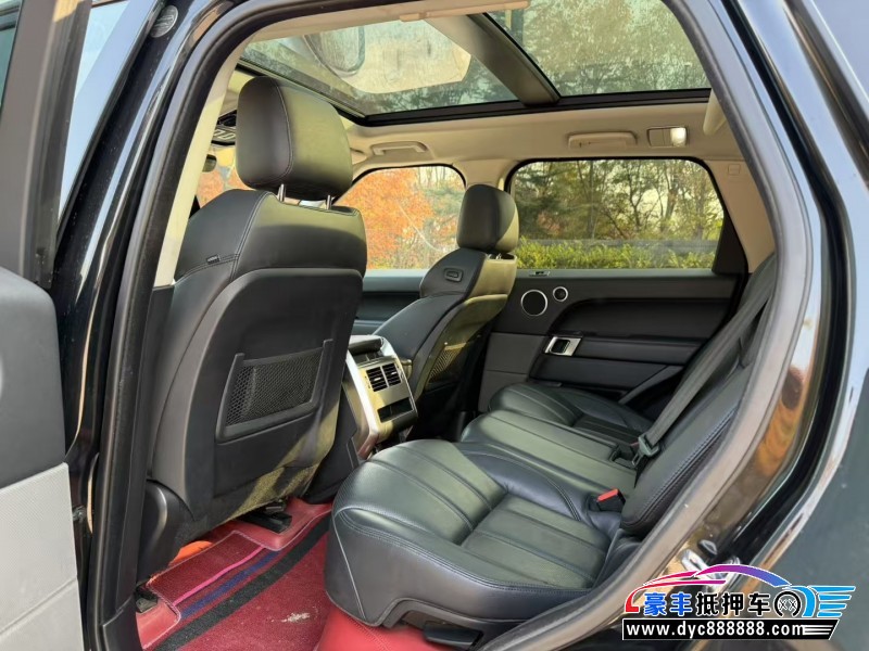 17年路虎揽胜运动轿车抵押车出售