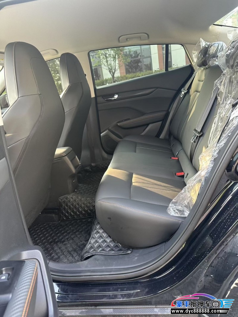 24年东风风神奕炫轿车抵押车出售