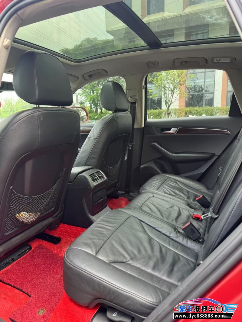 12年奥迪Q5轿车抵押车出售