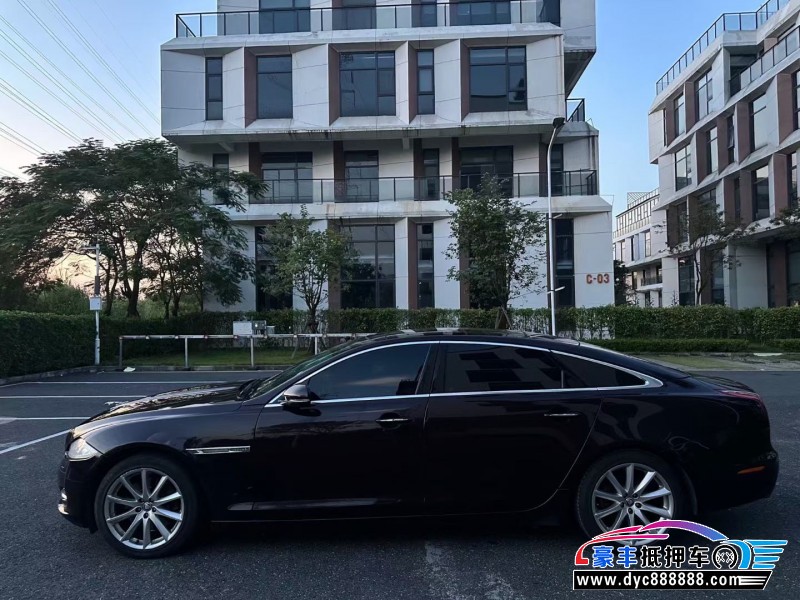 12年捷豹XJL轿车抵押车出售