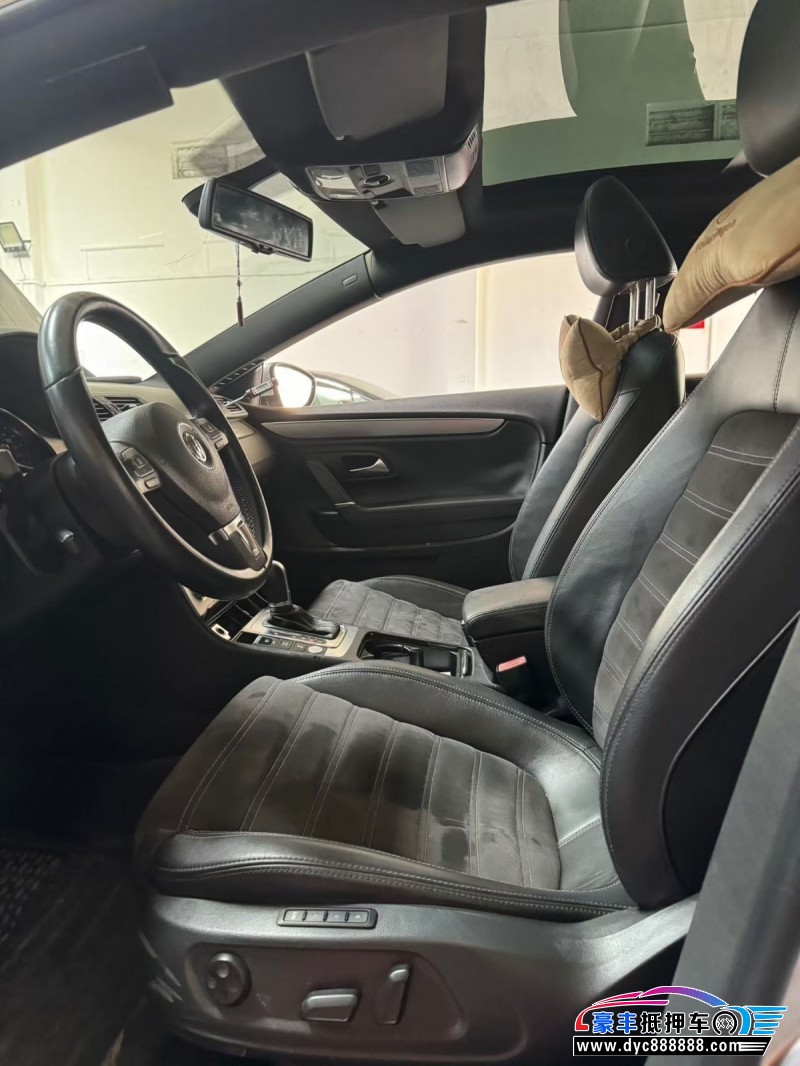 13年大众CC轿车抵押车出售