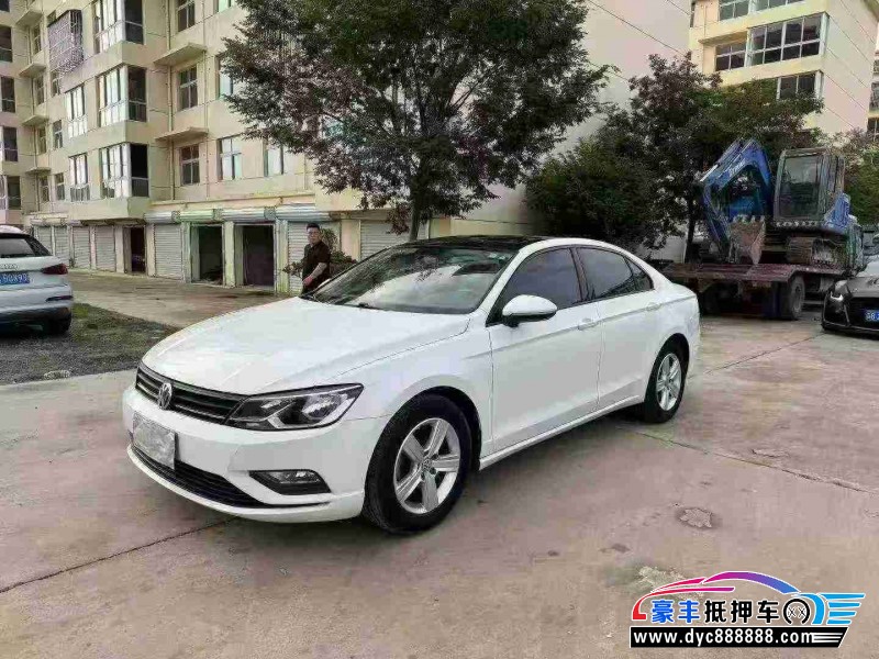 17年大众凌渡轿车抵押车出售