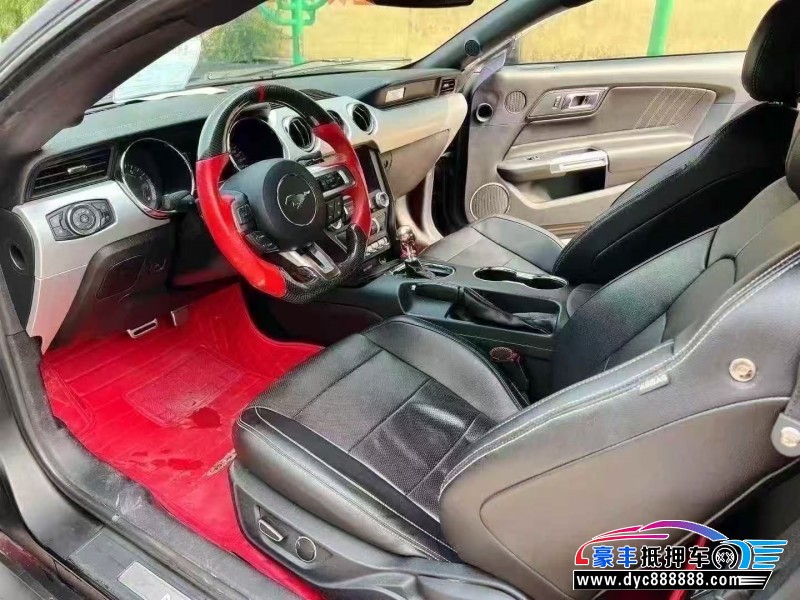 16年福特野马轿车抵押车出售