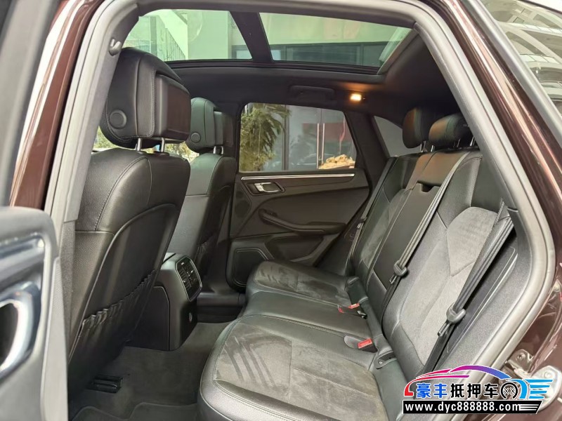 19年保时捷Macan迈凯轿车抵押车出售