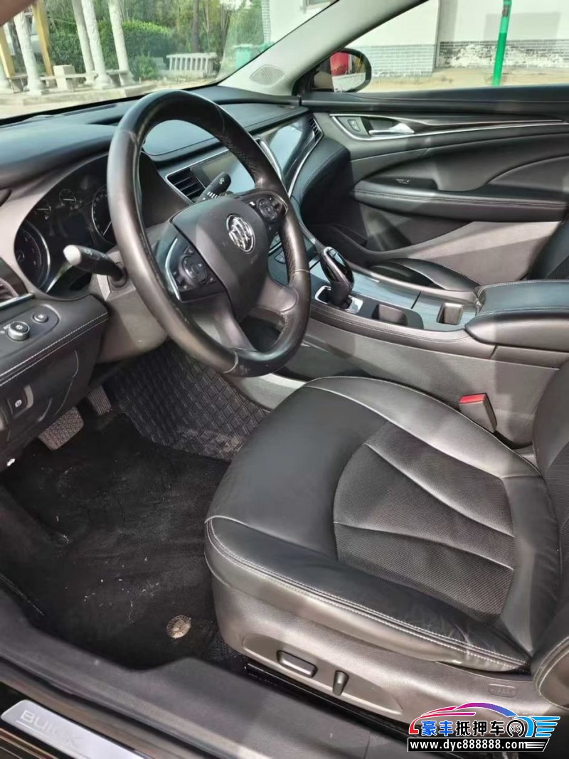 19年别克君越轿车抵押车出售