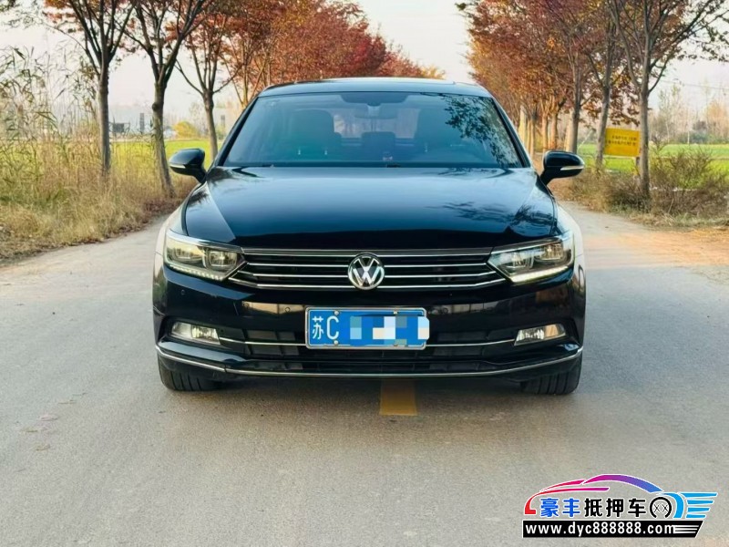 18年大众迈腾轿车抵押车出售