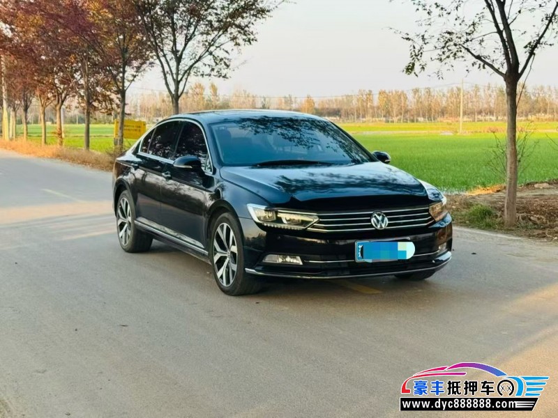 18年大众迈腾轿车抵押车出售