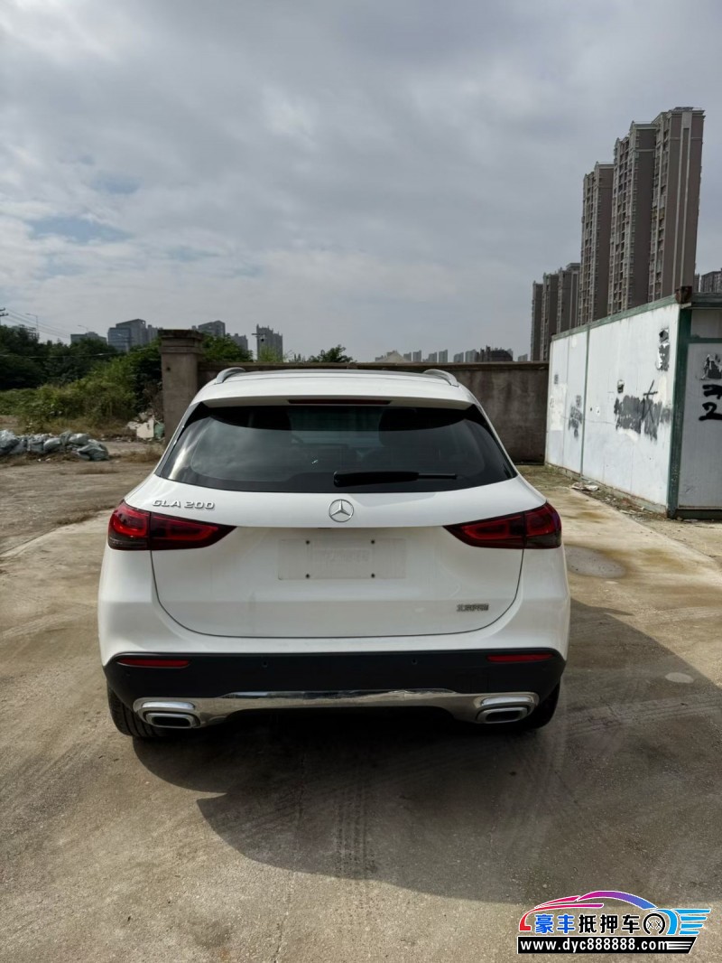 22年奔驰GLASUV抵押车出售