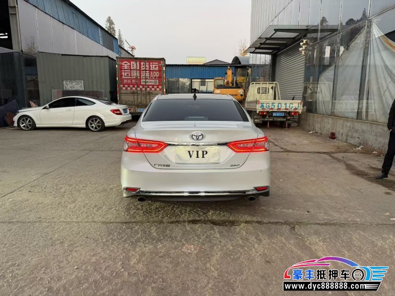 23年丰田凯美瑞轿车抵押车出售