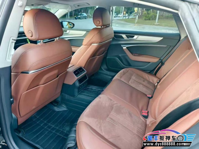 24年奥迪A7轿车抵押车出售