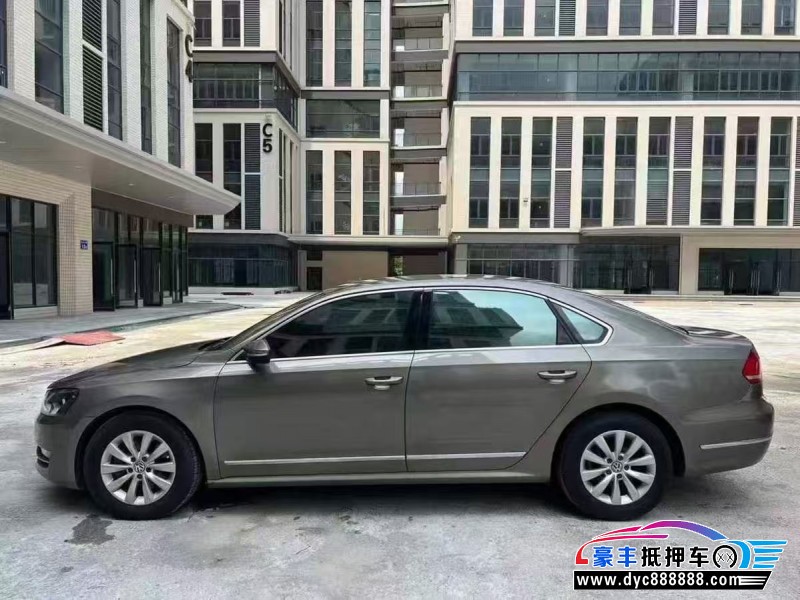 12年大众帕萨特轿车抵押车出售