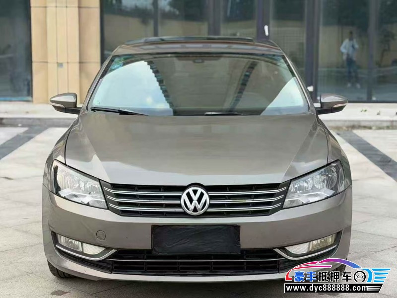 12年大众帕萨特轿车抵押车出售