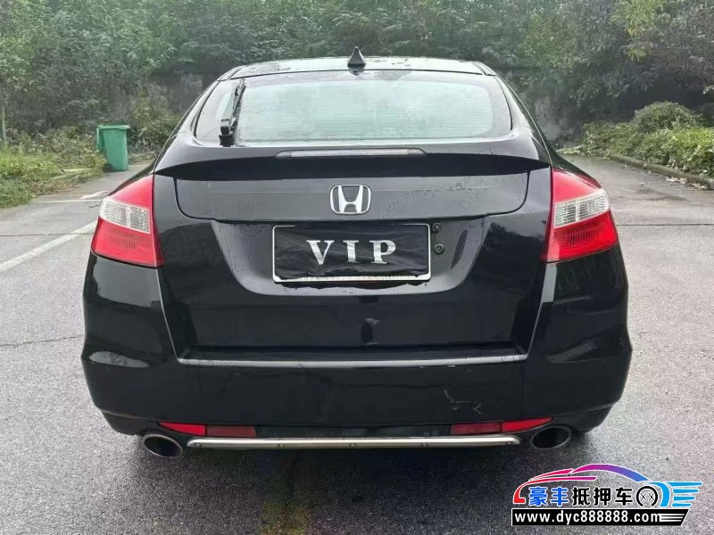 14年本田歌诗图轿车抵押车出售