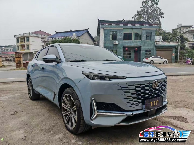 22年长安长安UNI轿车抵押车出售