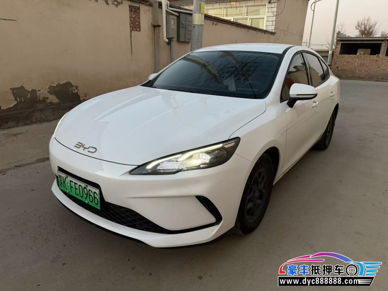 25年比亚迪海豹轿车抵押车出售