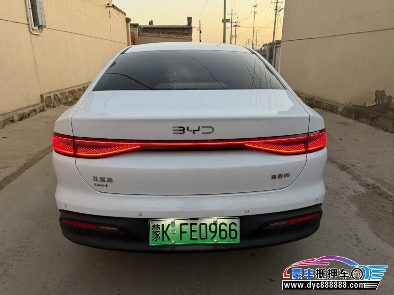 25年比亚迪海豹轿车抵押车出售