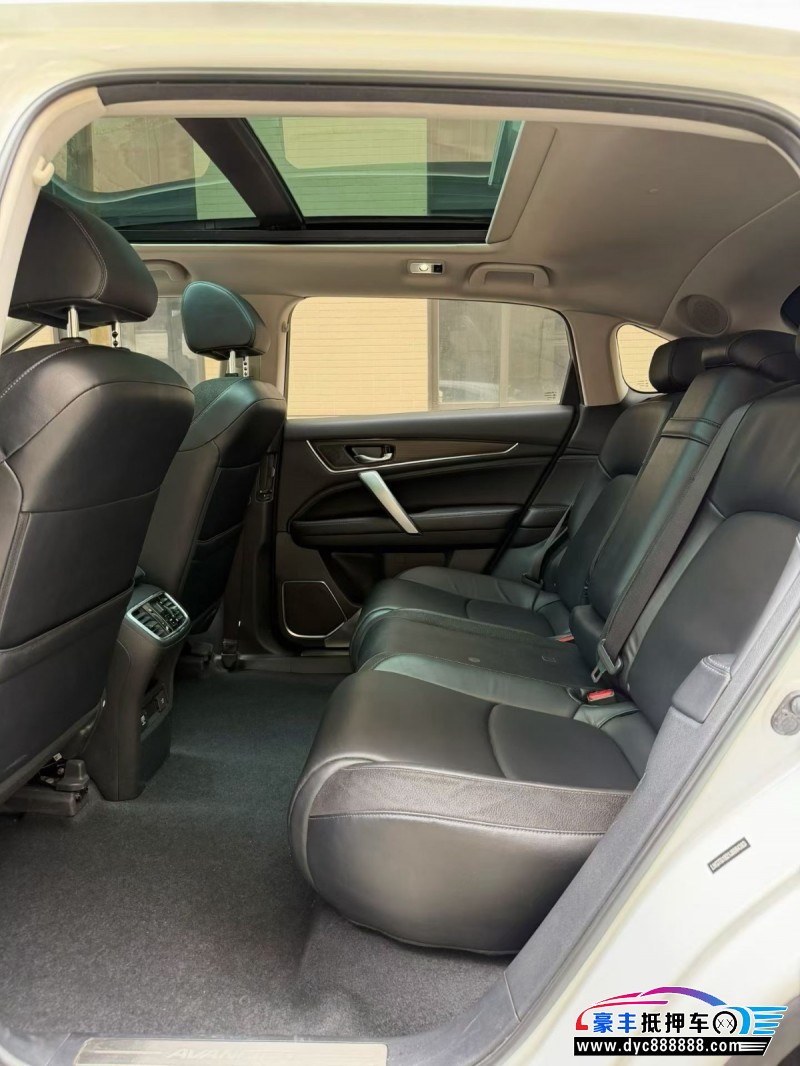 21年本田冠道轿车抵押车出售