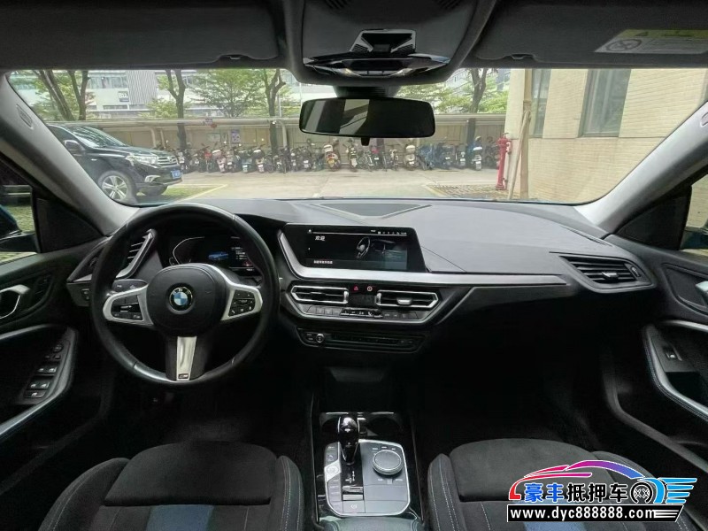 23年宝马2系轿车抵押车出售