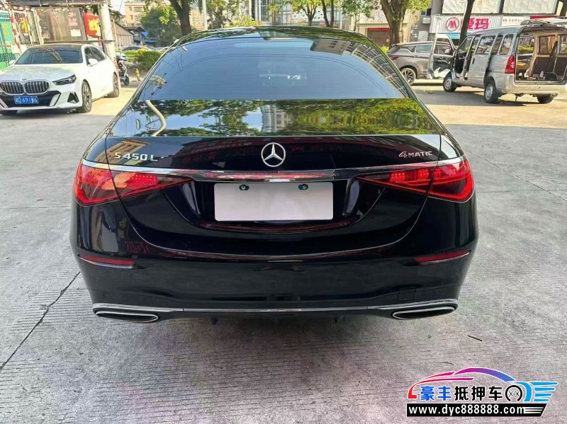 22年奔驰S轿车抵押车出售