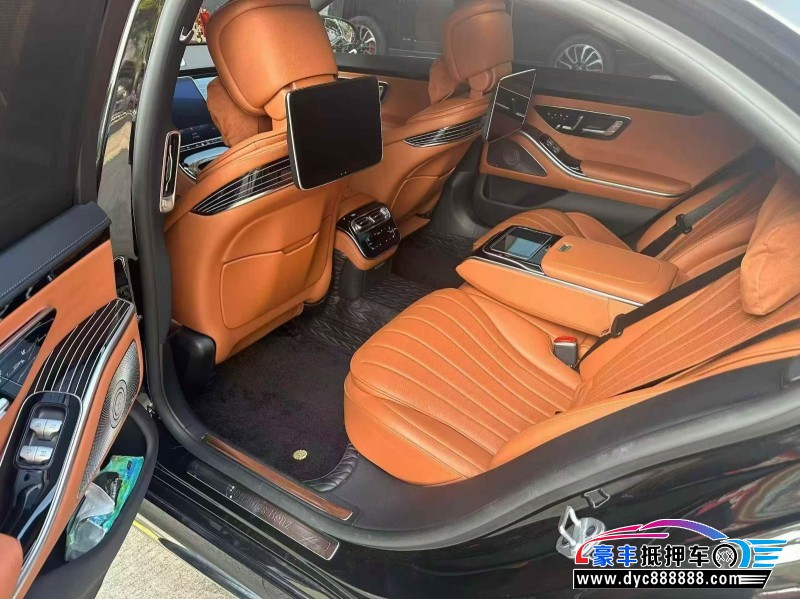 22年奔驰S轿车抵押车出售