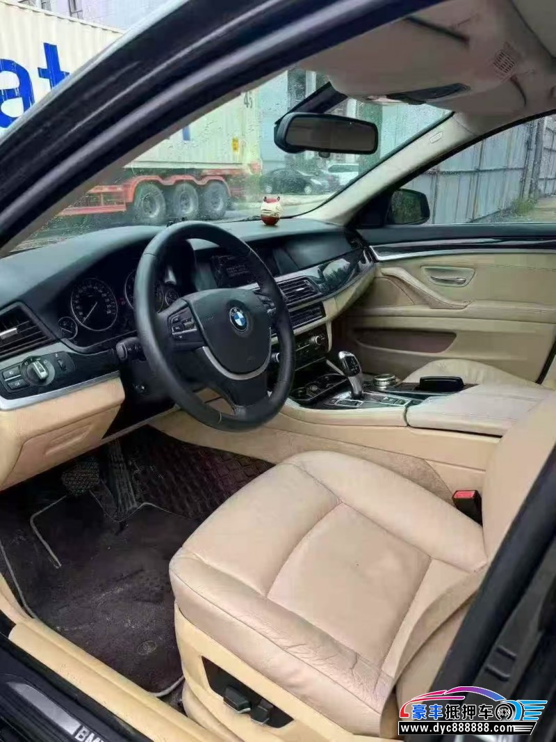 13年宝马5系轿车抵押车出售