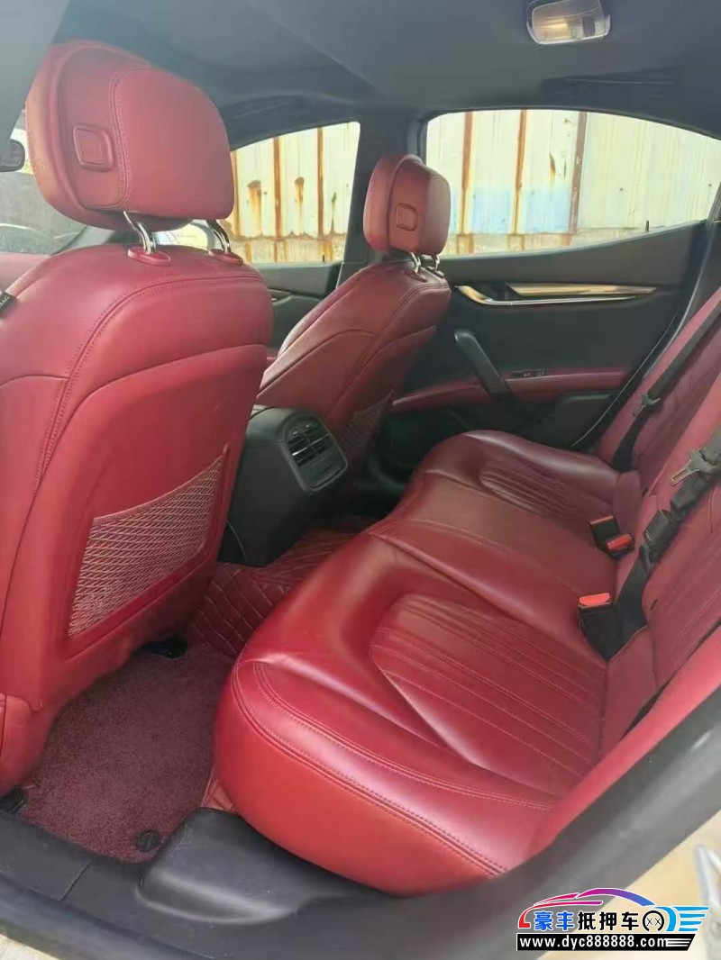 17年玛莎拉蒂Ghibli轿车抵押车出售