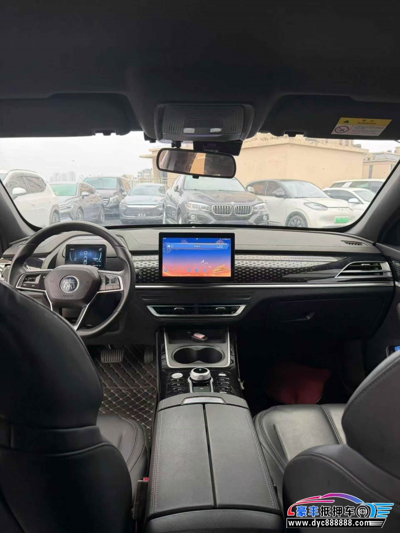 24年比亚迪秦轿车抵押车出售