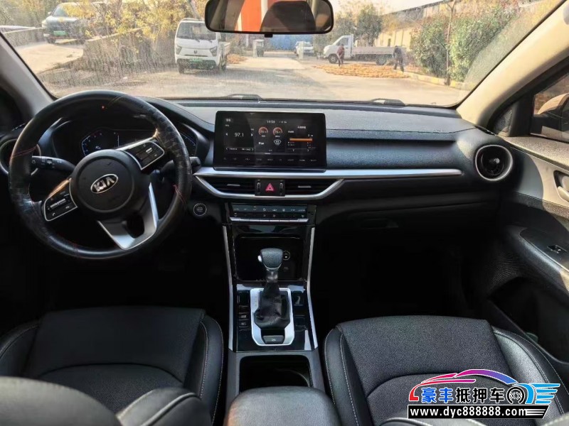 21年起亚K3轿车抵押车出售