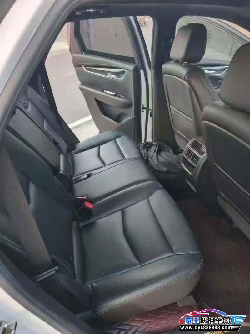 23年凯迪拉克XT5轿车抵押车出售