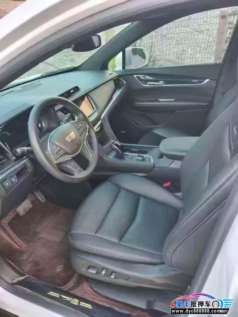 23年凯迪拉克XT5轿车抵押车出售