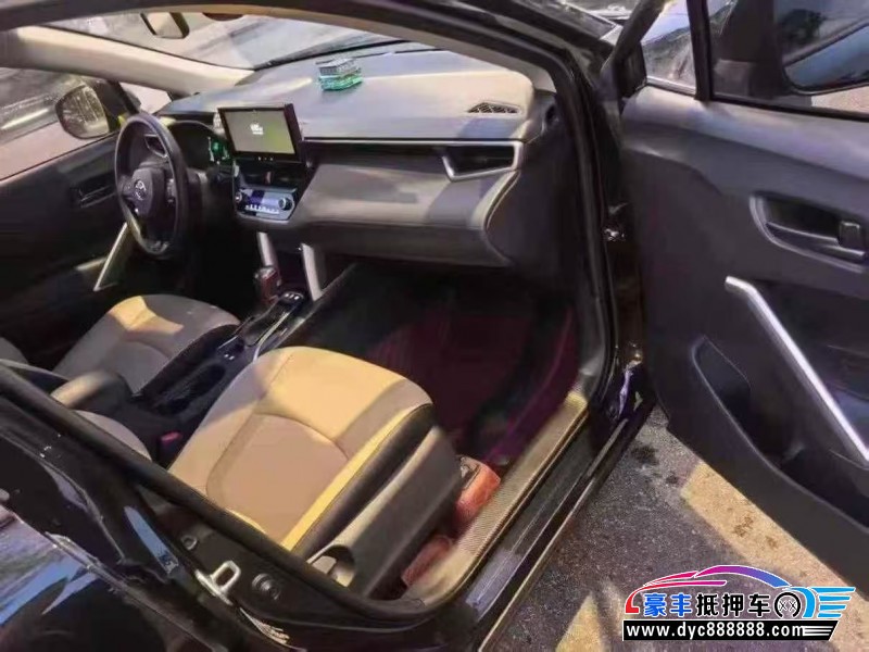 25年丰田卡罗拉轿车抵押车出售