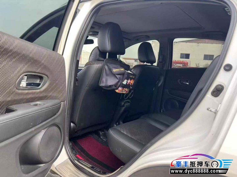 17年本田XRV轿车抵押车出售