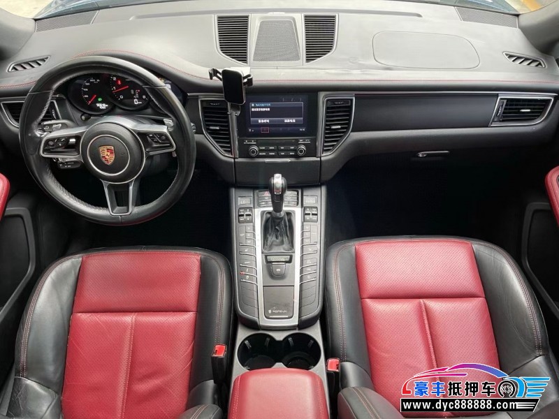 17年保时捷Macan迈凯轿车抵押车出售