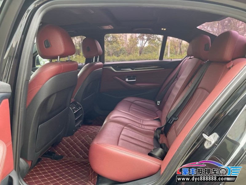 18年宝马5系轿车抵押车出售