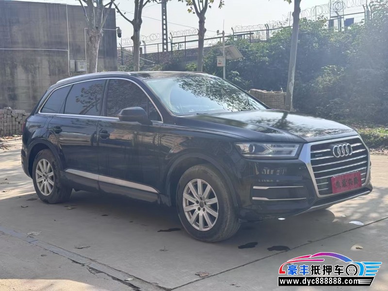 16年奥迪Q7轿车抵押车出售