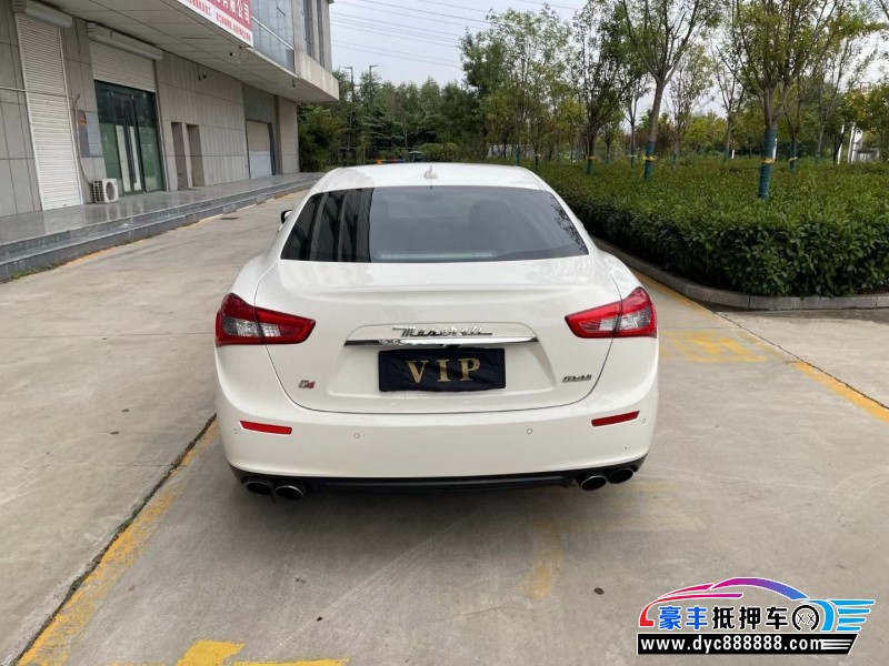 14年玛莎拉蒂Ghibli轿车抵押车出售