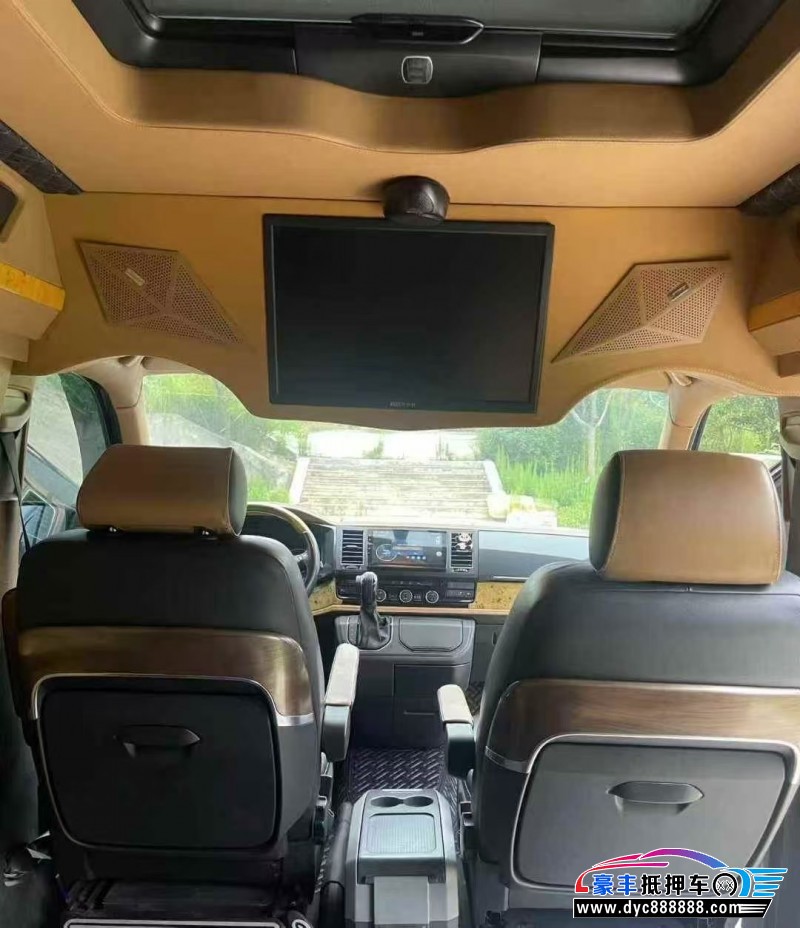 19年大众凯路威轿车抵押车出售