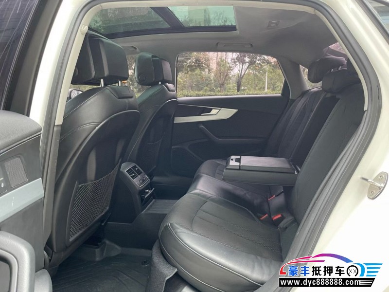 18年奥迪A4L轿车抵押车出售