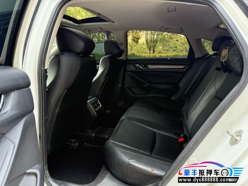 20年本田雅阁轿车抵押车出售