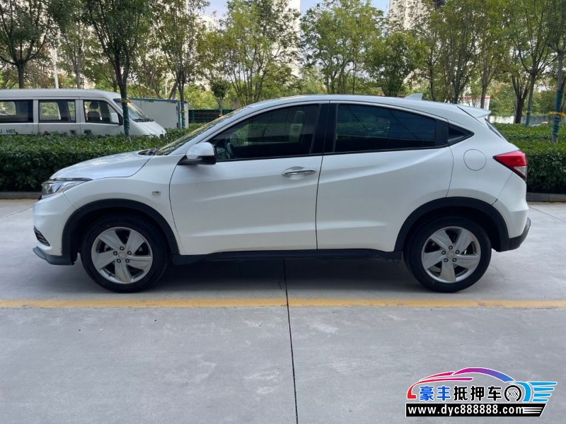 21年本田缤智轿车抵押车出售