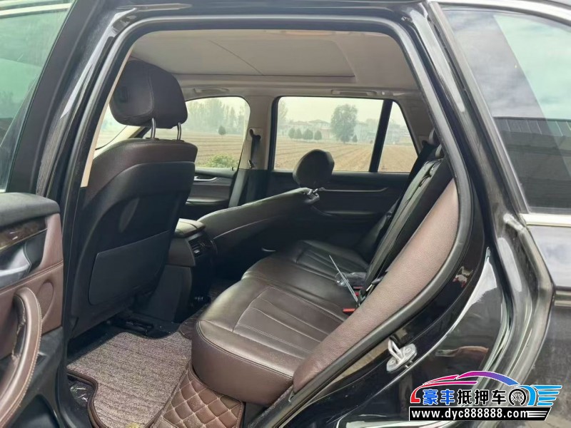 16年宝马X5轿车抵押车出售