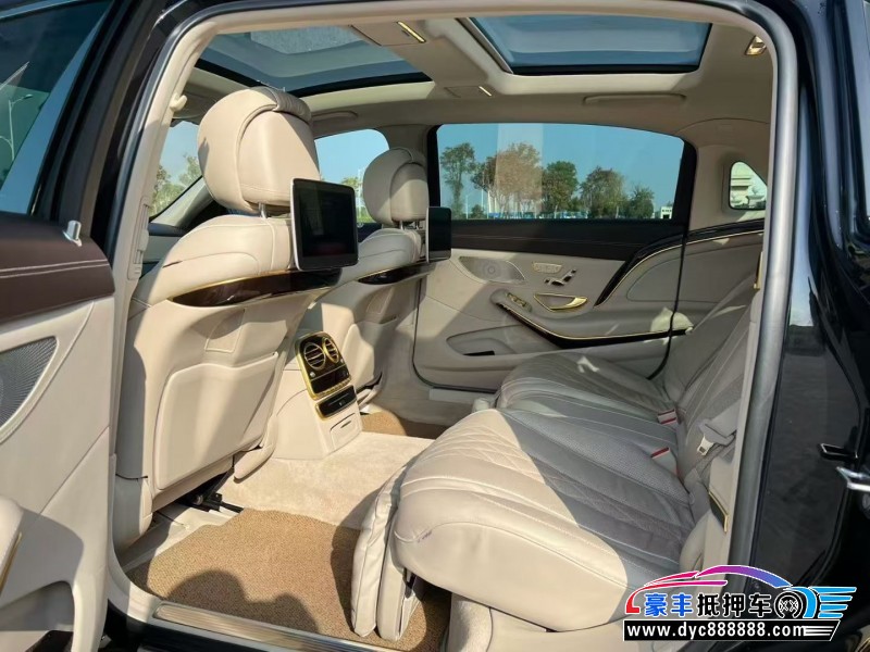 18年奔驰S轿车抵押车出售