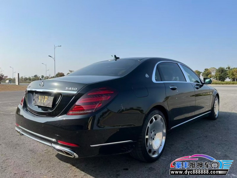 18年奔驰迈巴赫S级轿车抵押车出售