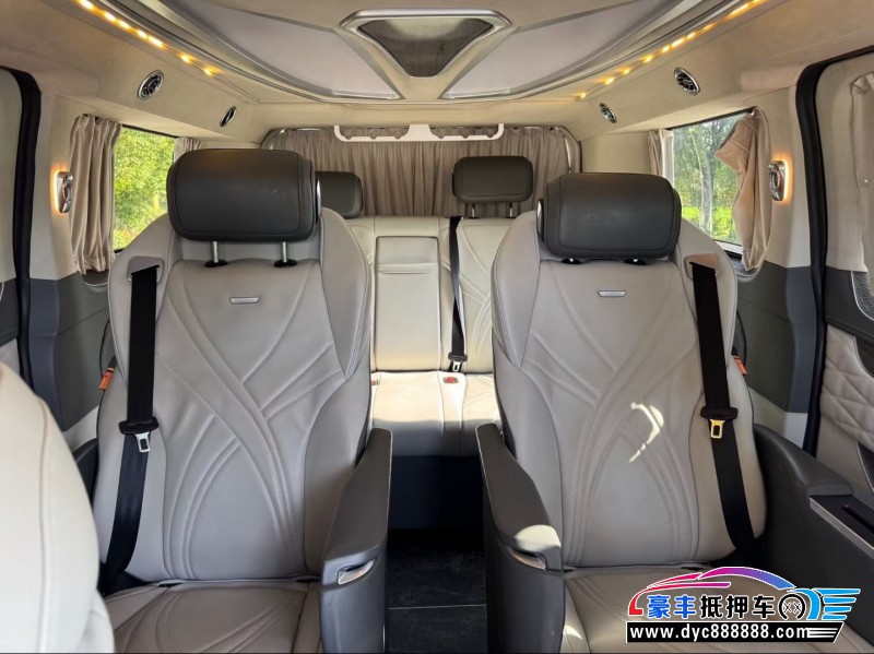 23年福特途睿欧轿车抵押车出售